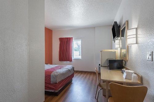 Motel 6-Junction City, KS image 3